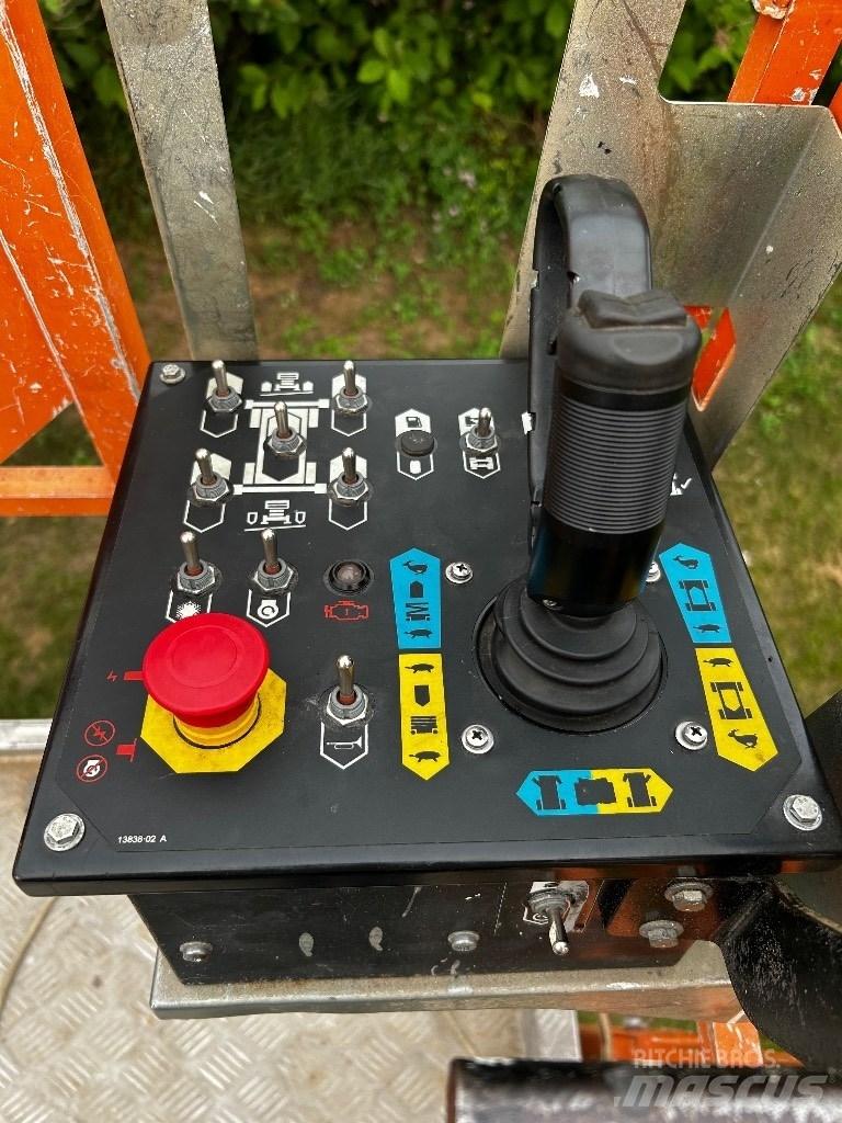 Snorkel S 3370 RT Scheren-Arbeitsbühnen