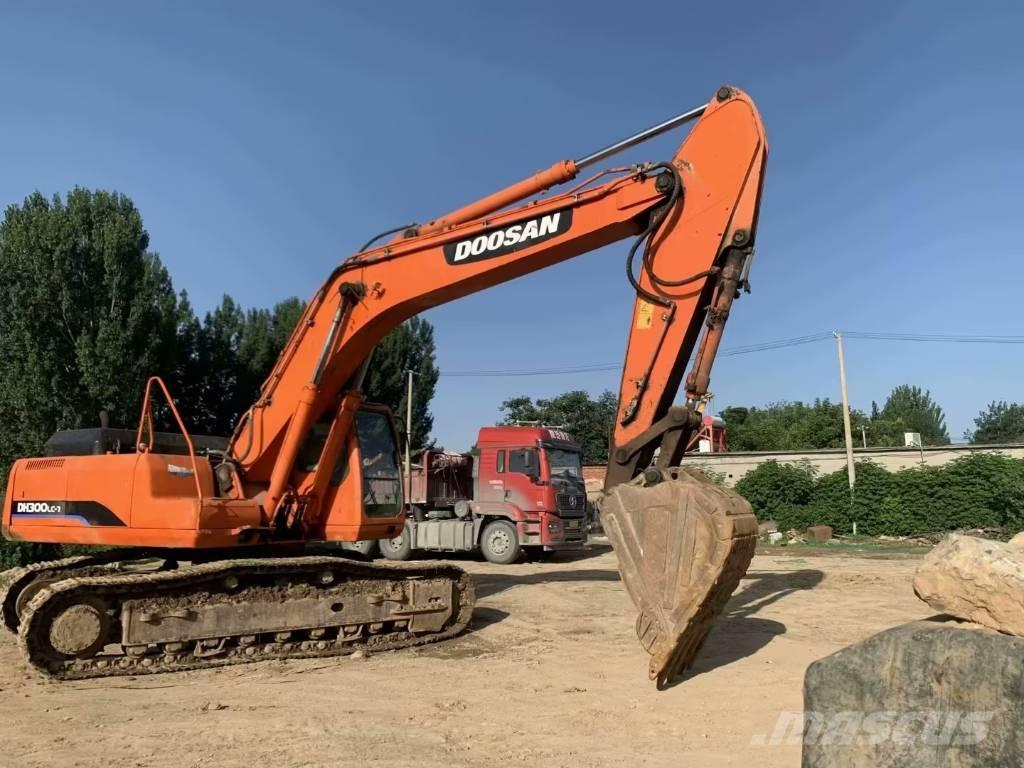 Doosan DH300 Raupenbagger