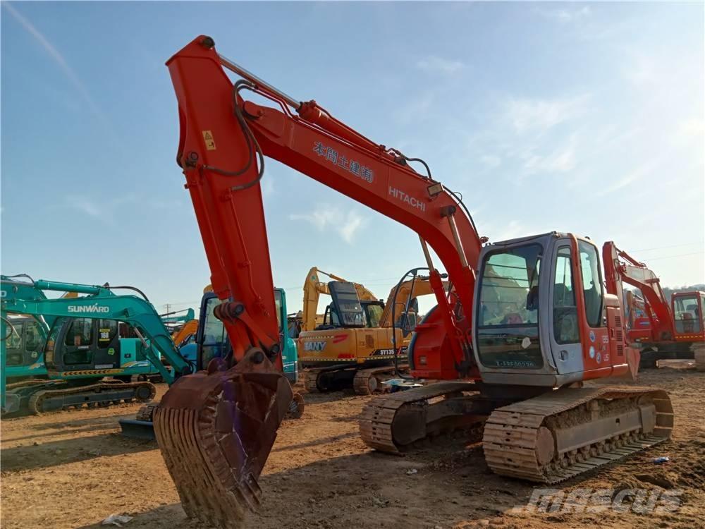 Hitachi ZX135US Raupenbagger