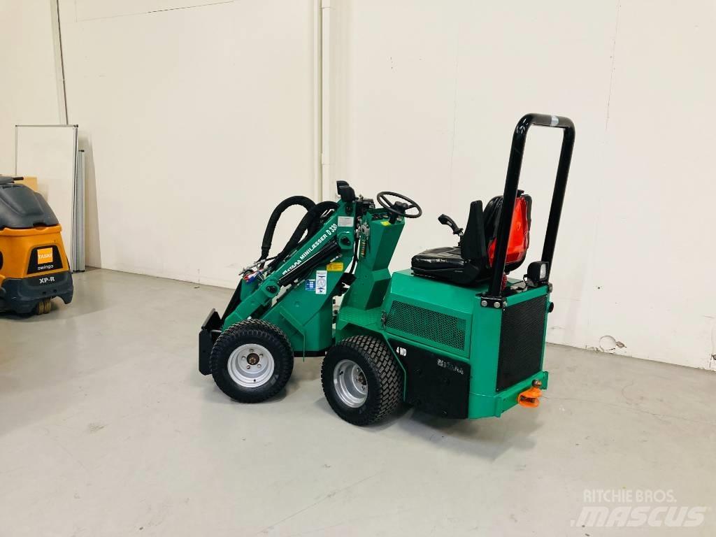 Stama D330 Minilader