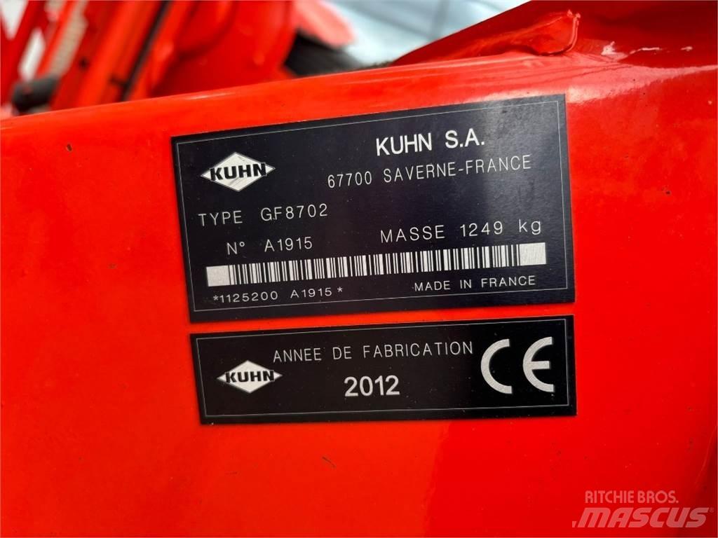 Kuhn GF 8702 Kreiselheuer/-wender
