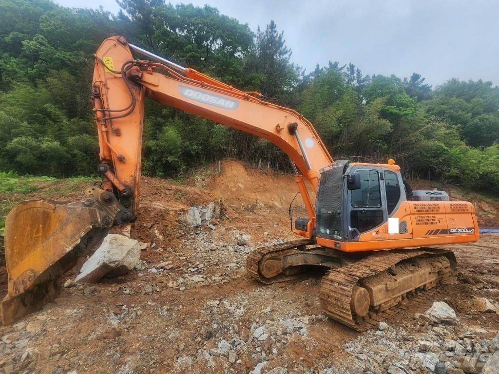 Doosan DX 300 LC-5 Raupenbagger