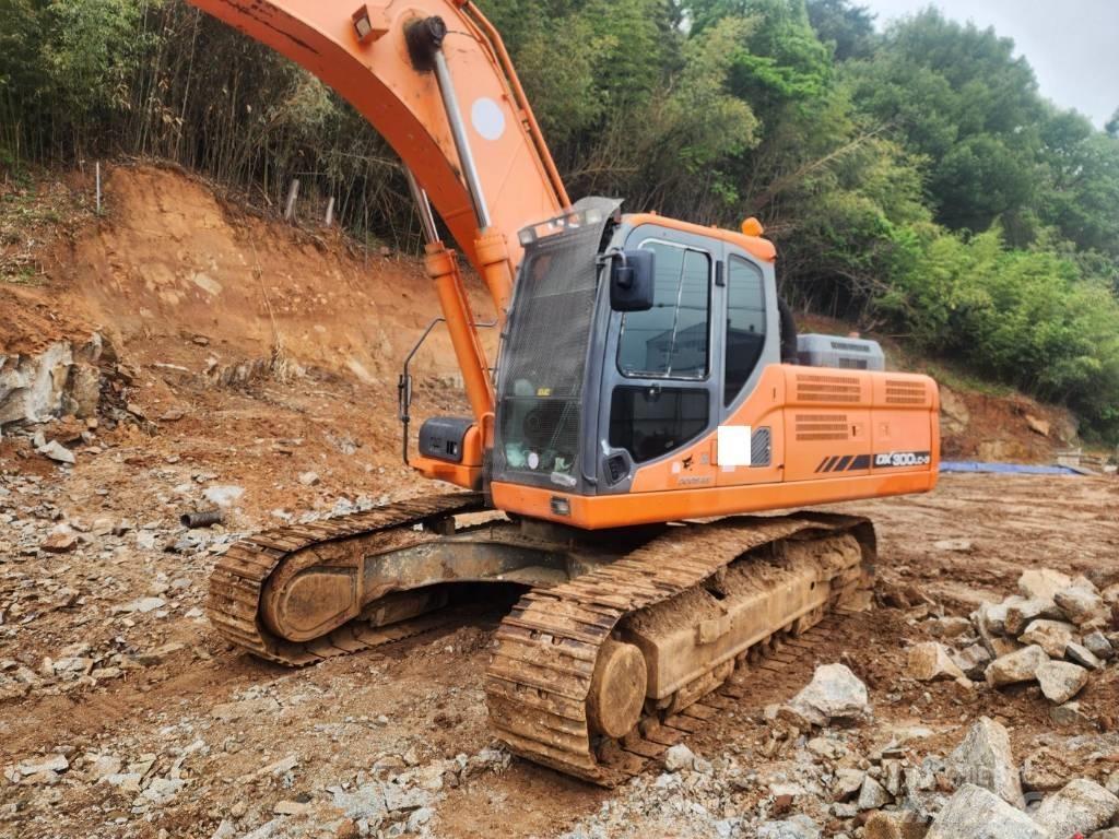 Doosan DX 300 LC-5 Raupenbagger