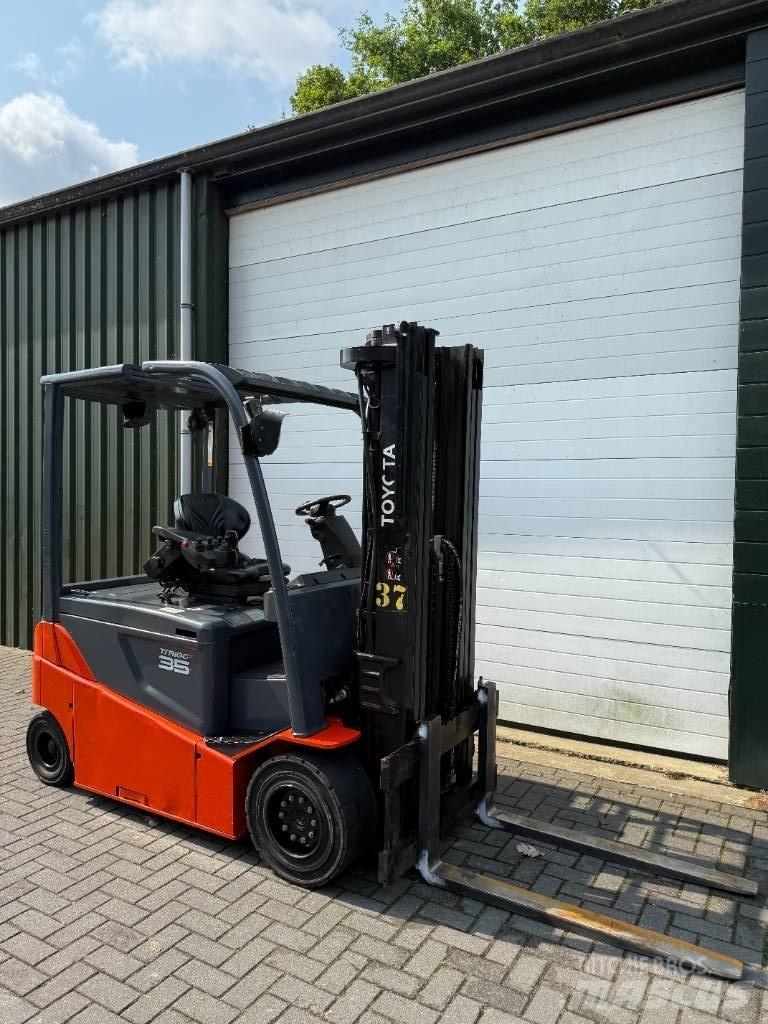 Toyota 8 FBMT 35 Elektro Stapler