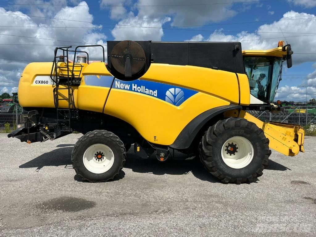 New Holland CX 860 Mähdrescher