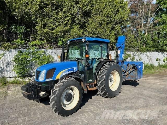 New Holland T 4040 Traktoren