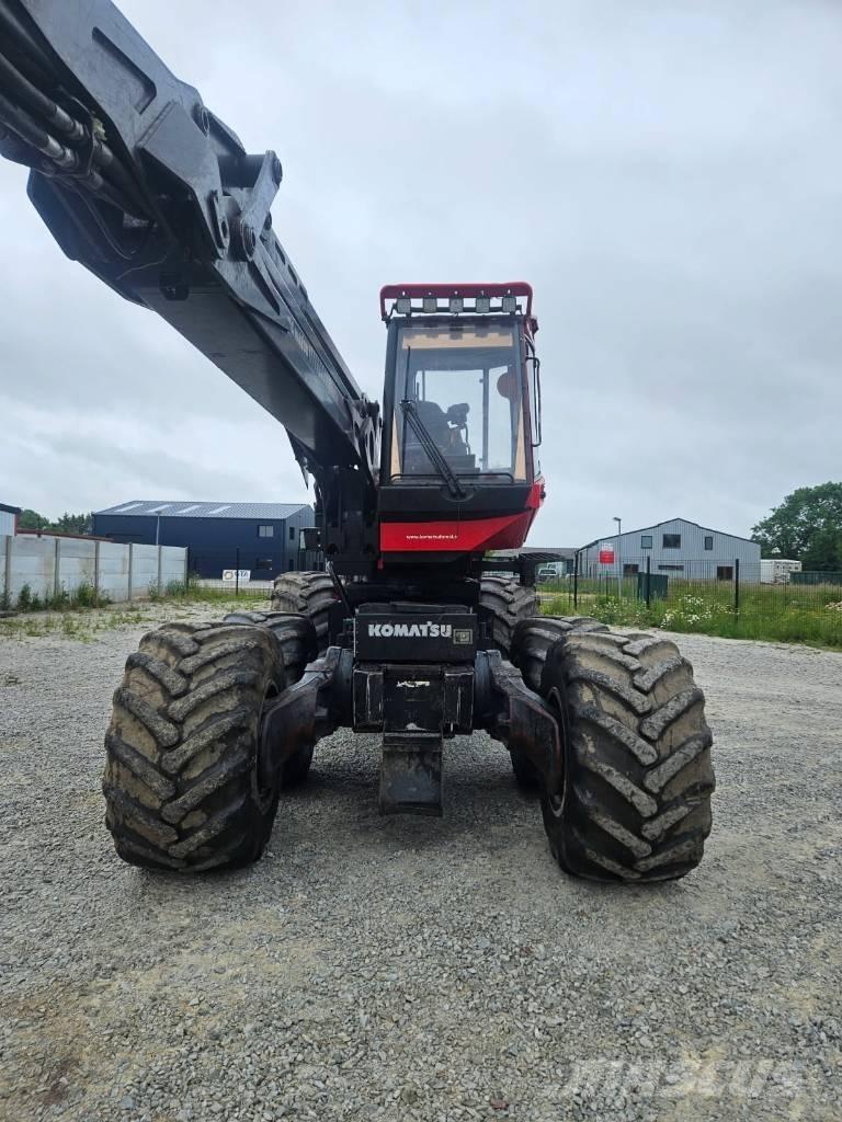 Komatsu 911.5 Harvester
