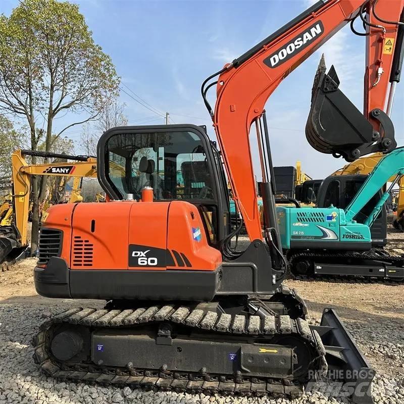 Doosan DX 60 Minibagger < 7t