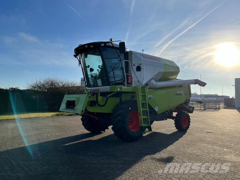 CLAAS AVERO 240 Mähdrescher