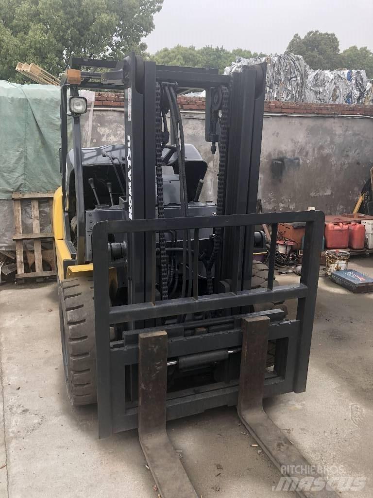 Komatsu 5 Ton Diesel Stapler
