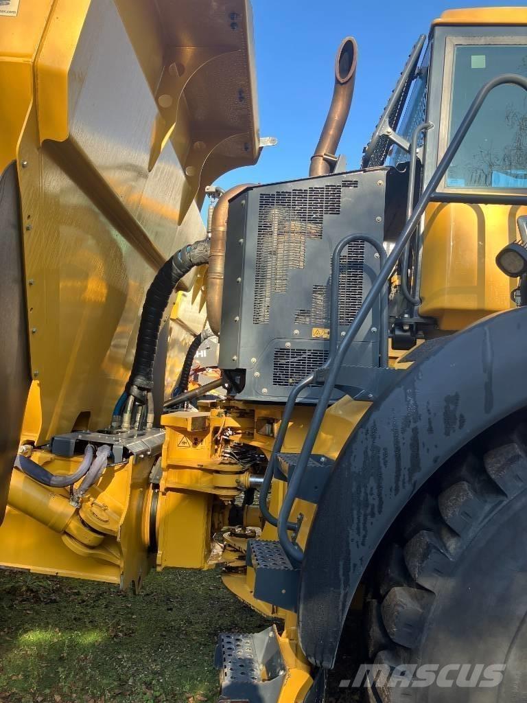 Bell B45E 6x6 Dumper - Knickgelenk