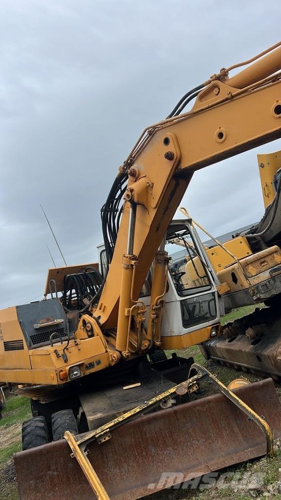 Liebherr A 922 Ausleger