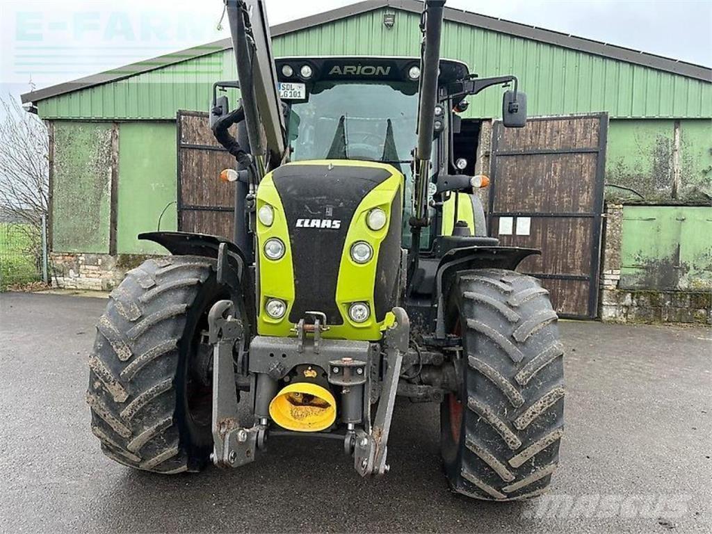 CLAAS arion 620 Traktoren
