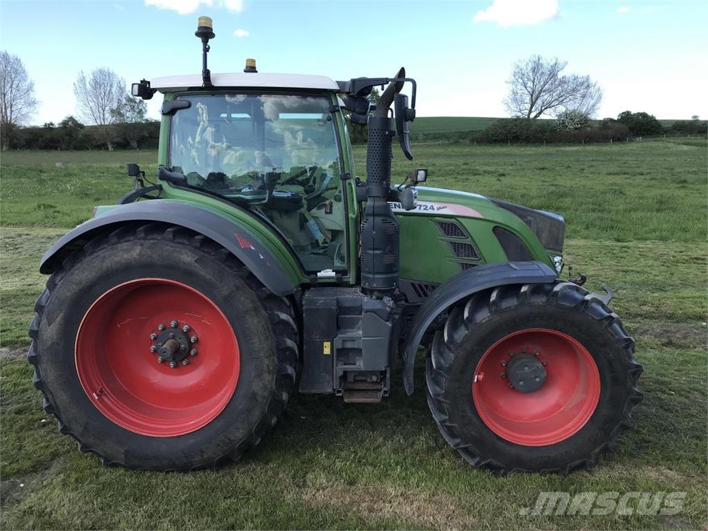 Fendt 724 Vario Traktoren