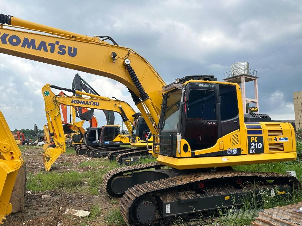 Komatsu PC 210-8 Raupenbagger
