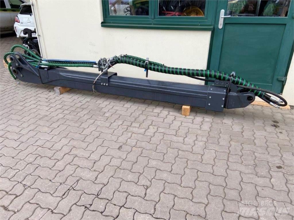 John Deere CH7 Harvester
