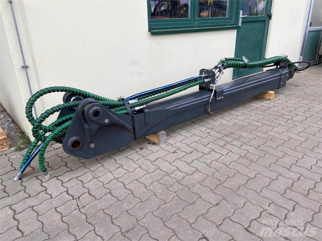 John Deere CH7 Harvester
