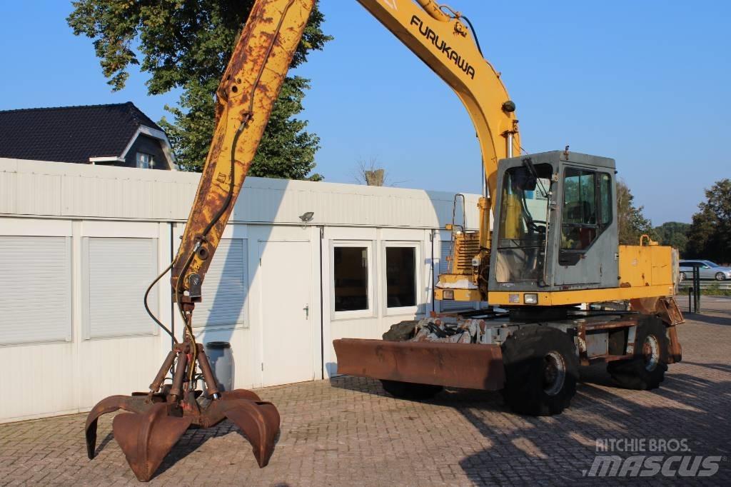 Furukawa W 630 E Mobilbagger