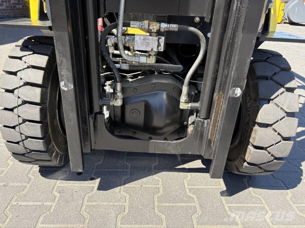 Hyster H 1.8 FT Gas Stapler