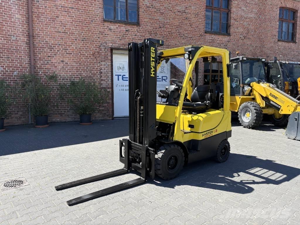 Hyster H 1.8 FT Gas Stapler