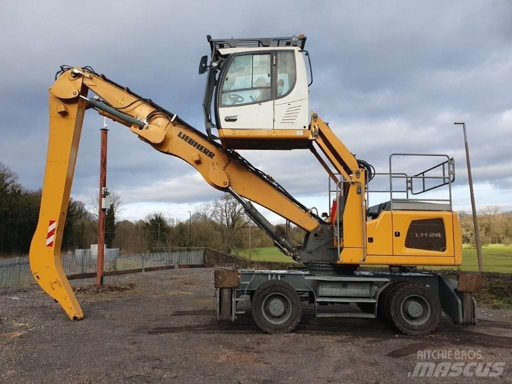 Liebherr LH 24 Materialumschlag