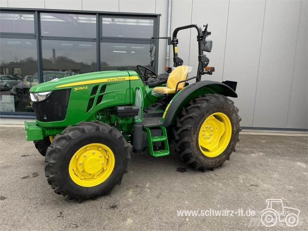 John Deere 5050E Traktoren