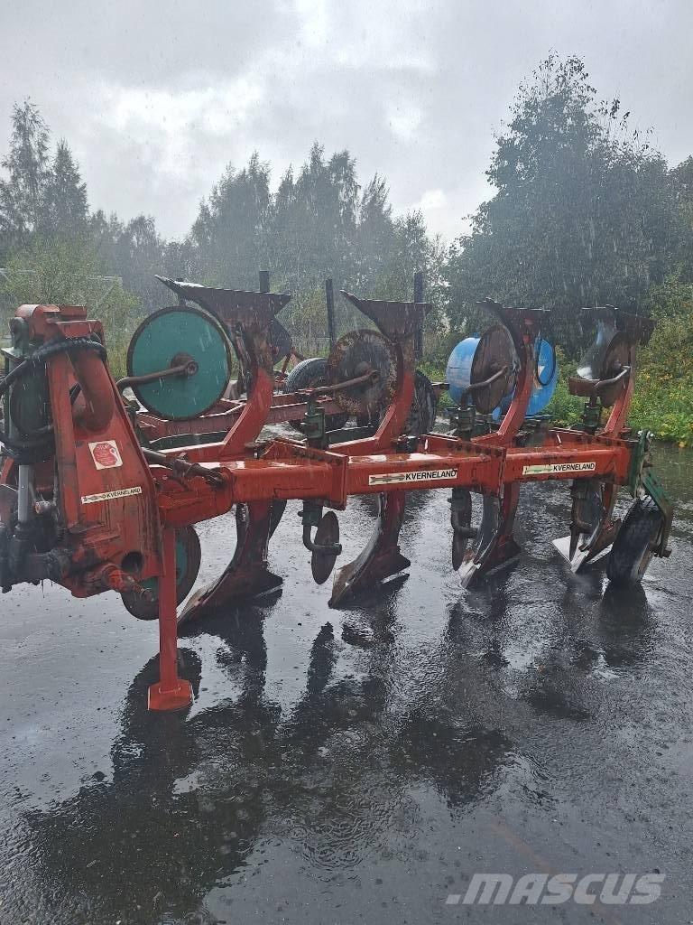 Kverneland W2 Wendepflüge