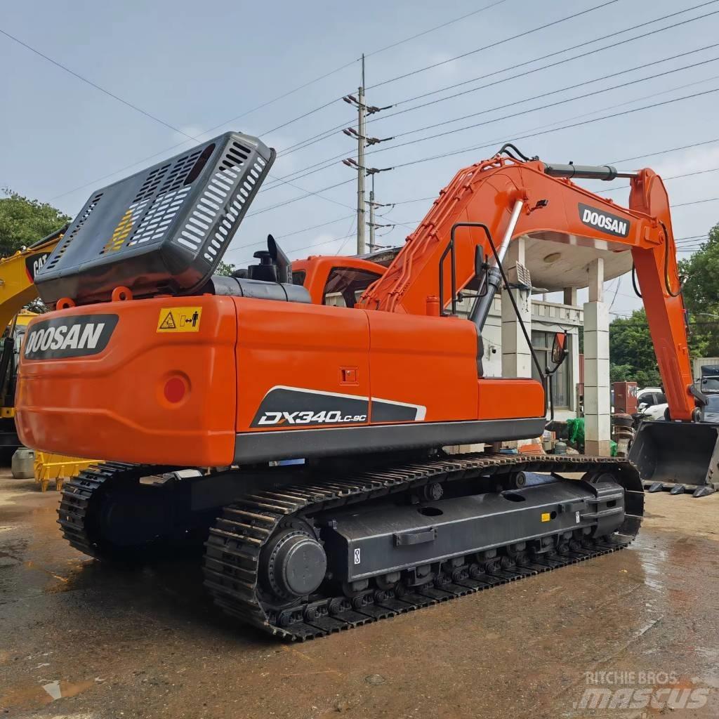 Doosan DX 340 LC-9C Raupenbagger