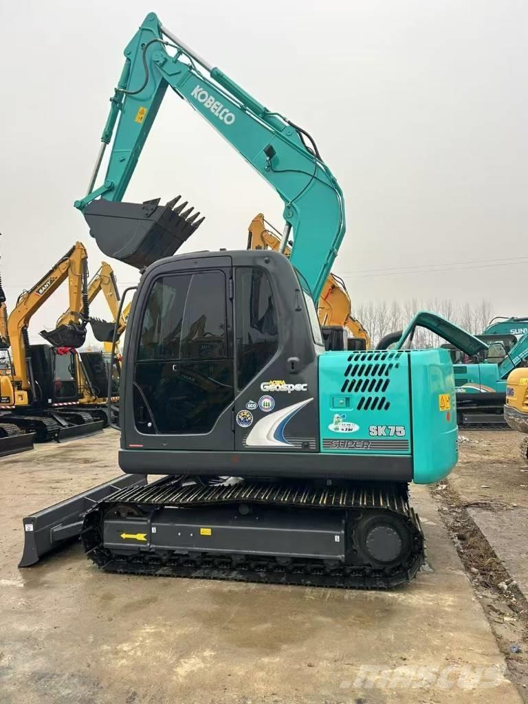 Kobelco SK 75 Raupenbagger
