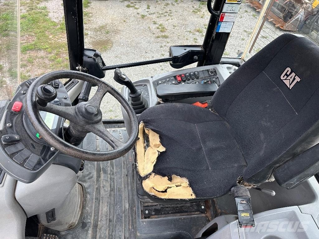 CAT 908M Radlader Radlader