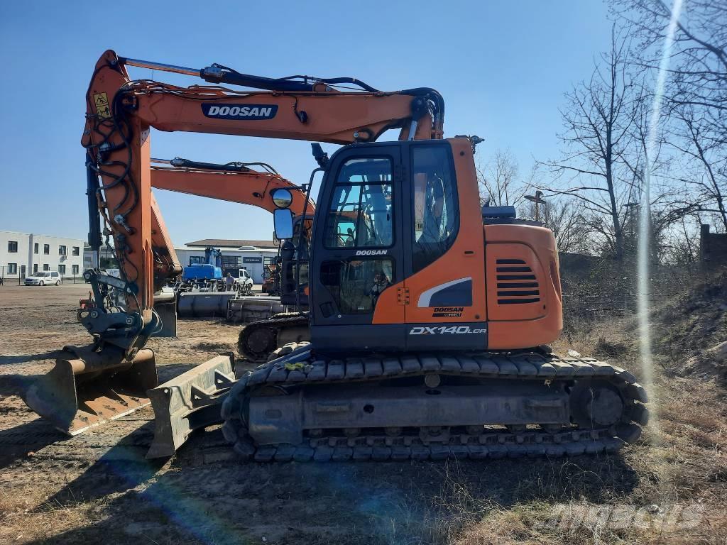 Doosan DX140LCR-5 Raupenbagger