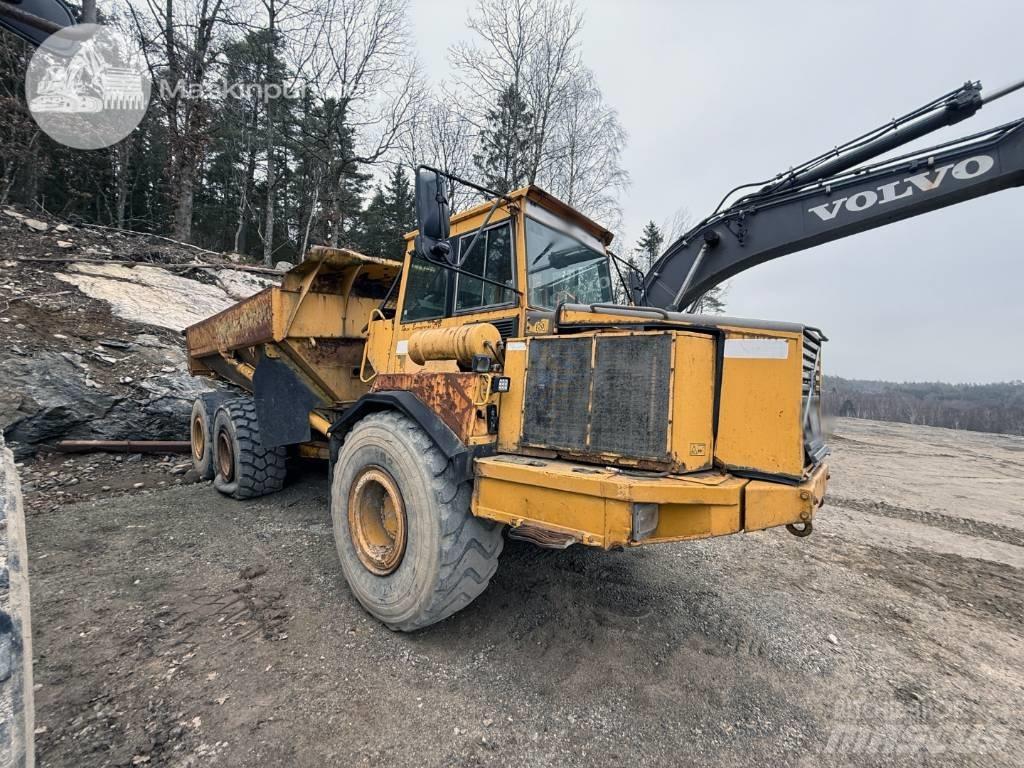 Volvo A 25 C Dumper - Knickgelenk