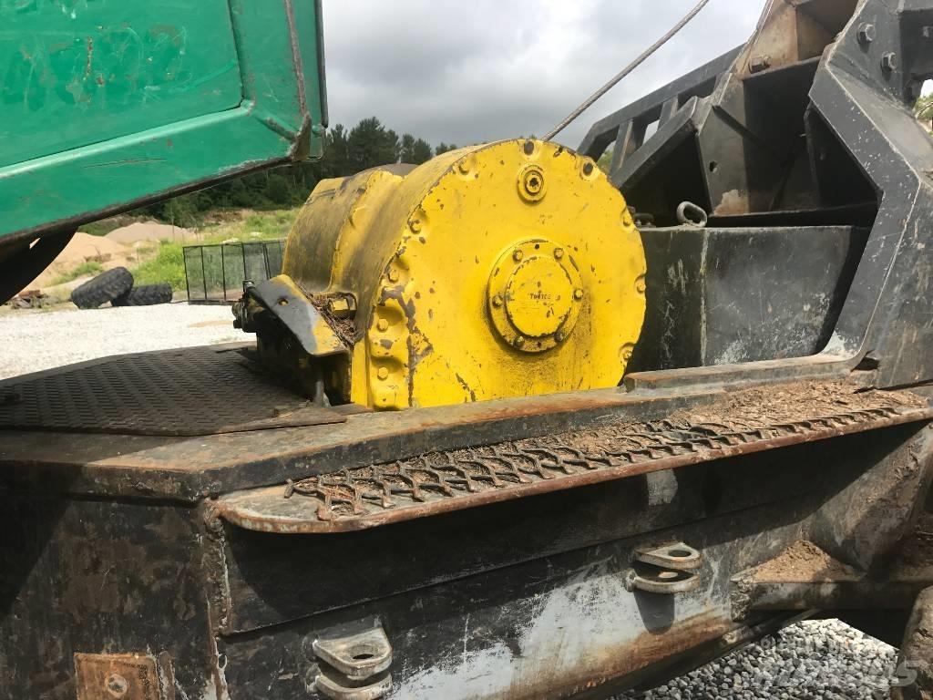 Timberjack 450C Stammholzschlepper