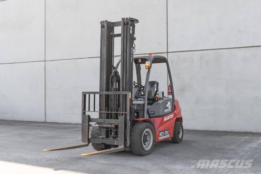 Manitou MI 35 D Diesel Stapler