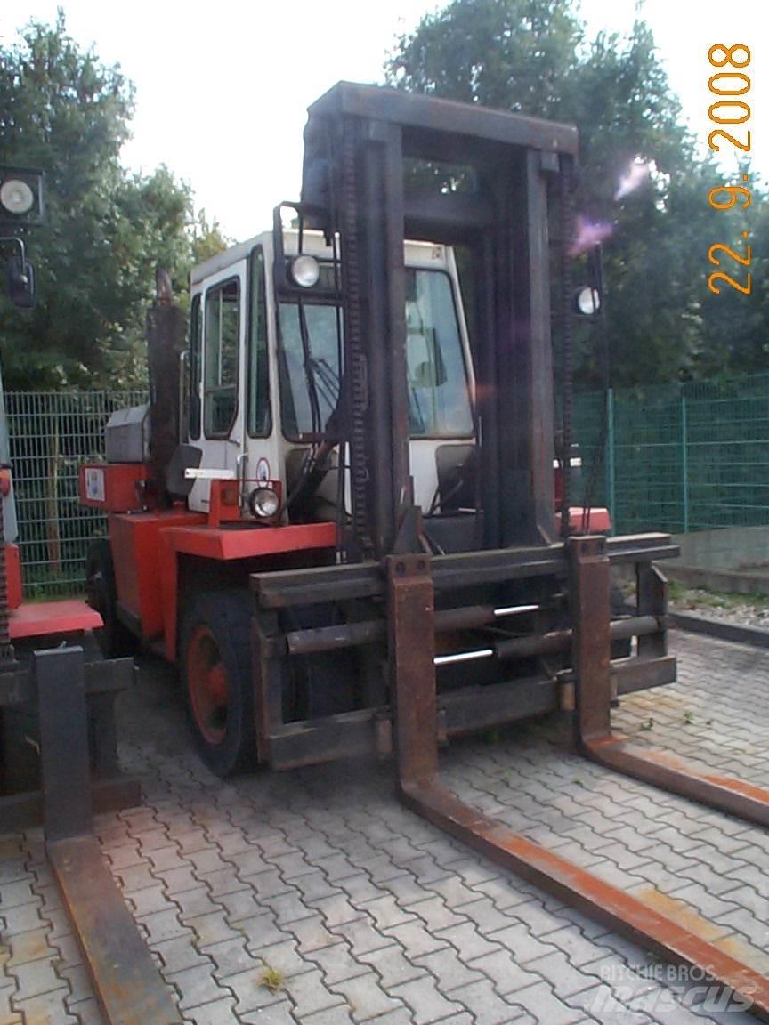 Kalmar GCD-80-9 Gas Stapler