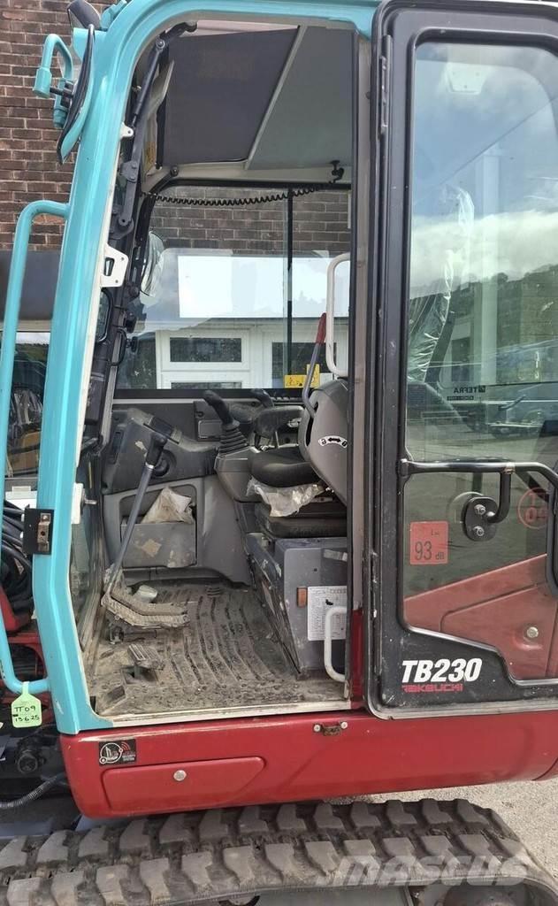 Takeuchi TB230 Minibagger < 7t