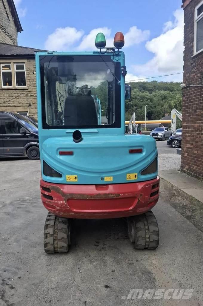 Takeuchi TB230 Minibagger < 7t