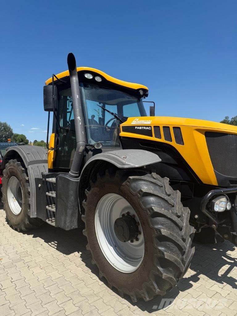JCB JCB Fastrack3230 Traktoren