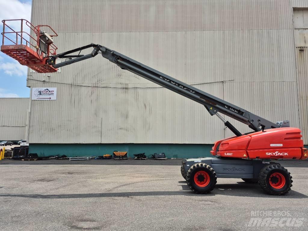 SkyJack SJ 66 T Gelenkteleskoparbeitsbühnen