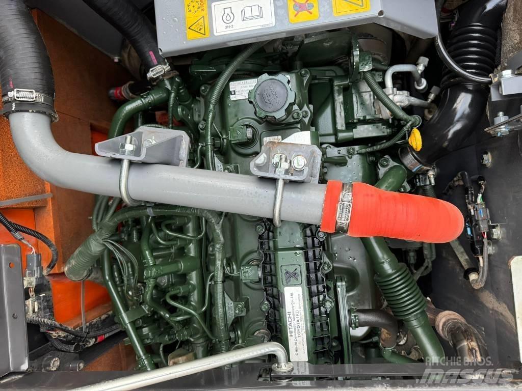 Hitachi ZX 130-7 Raupenbagger