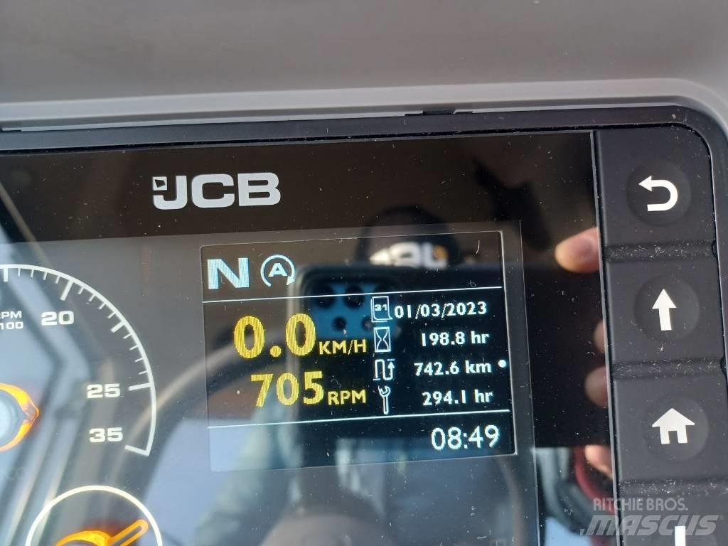 JCB 427 HT Radlader