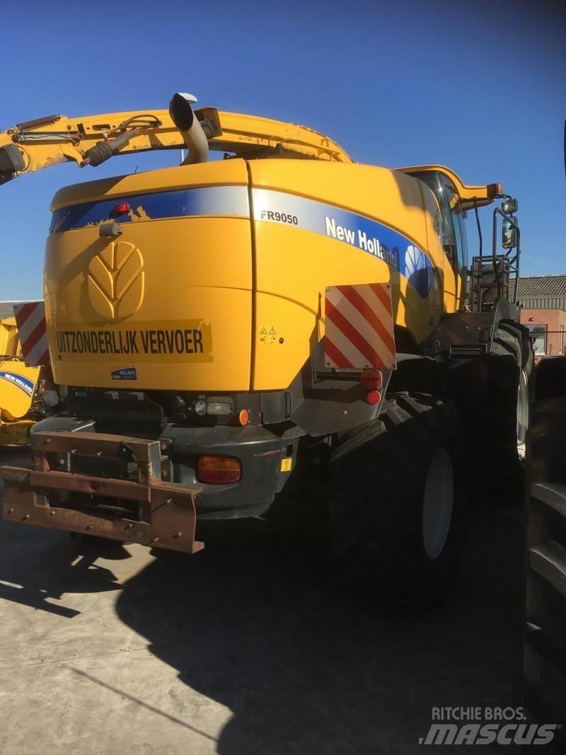 New Holland FR9050 Selbstfahrende Häcksler