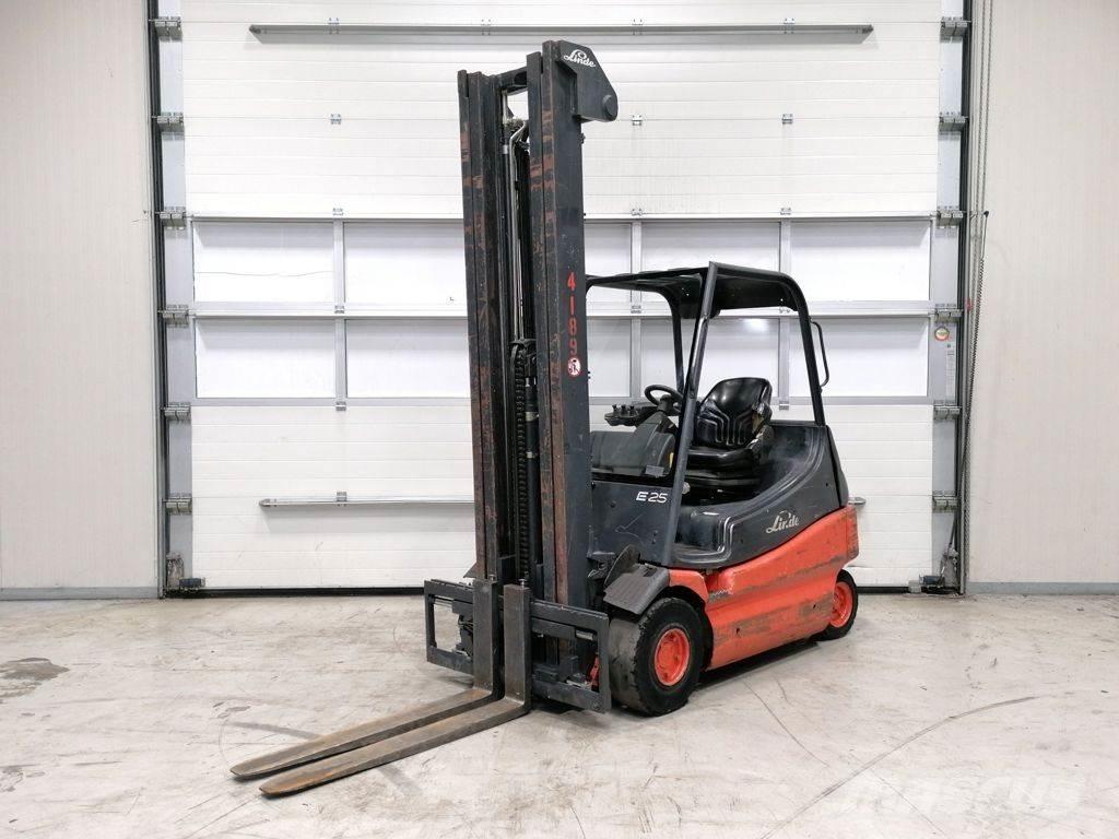 Linde E25-02 Elektro Stapler