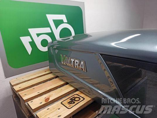 Valtra N 163 hood Kabinen