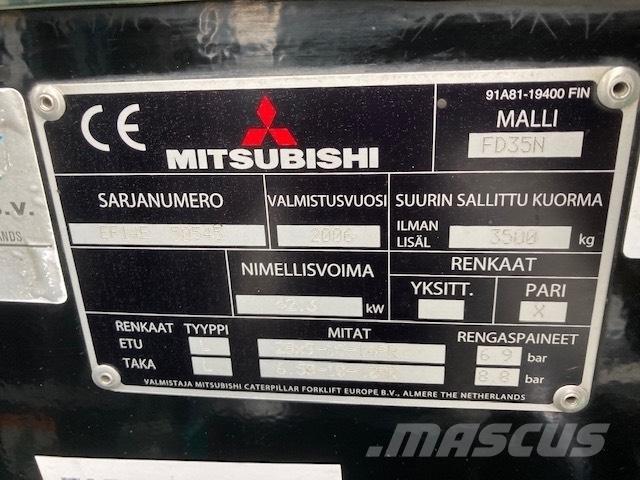 Mitsubishi FD35N Diesel Stapler