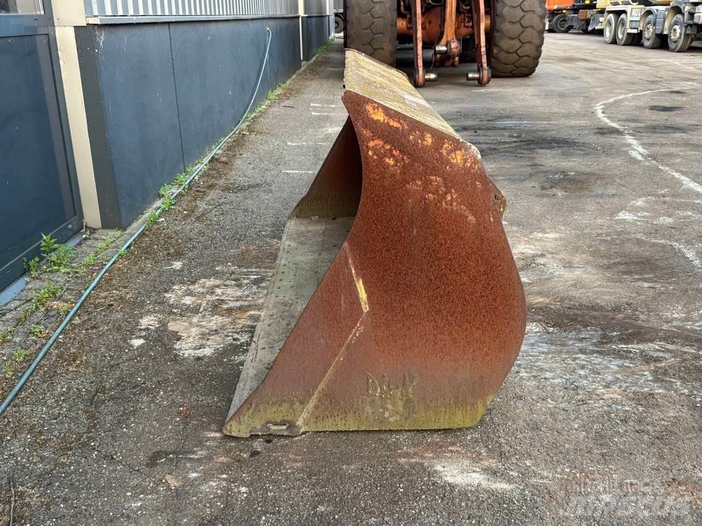  Onbekend WG-2200 Schaufeln