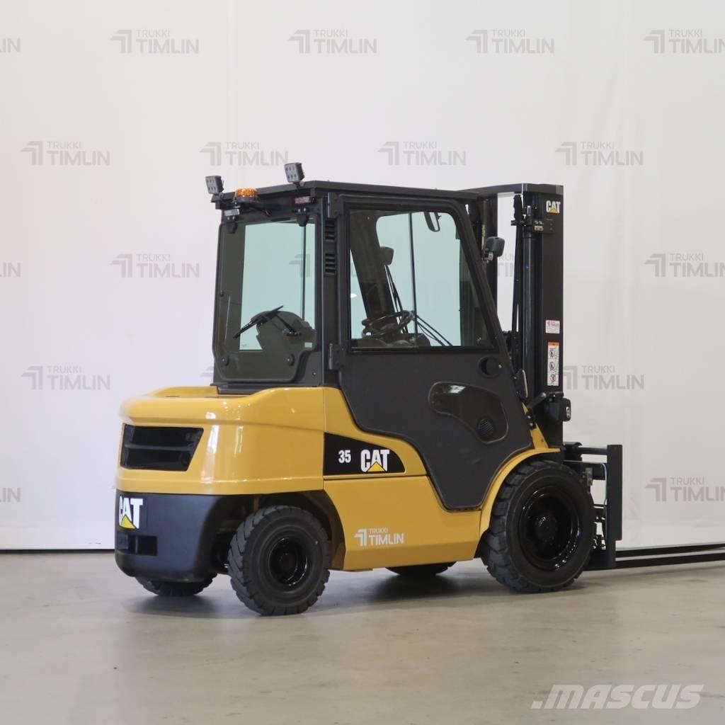 CAT DP35NT Diesel Stapler