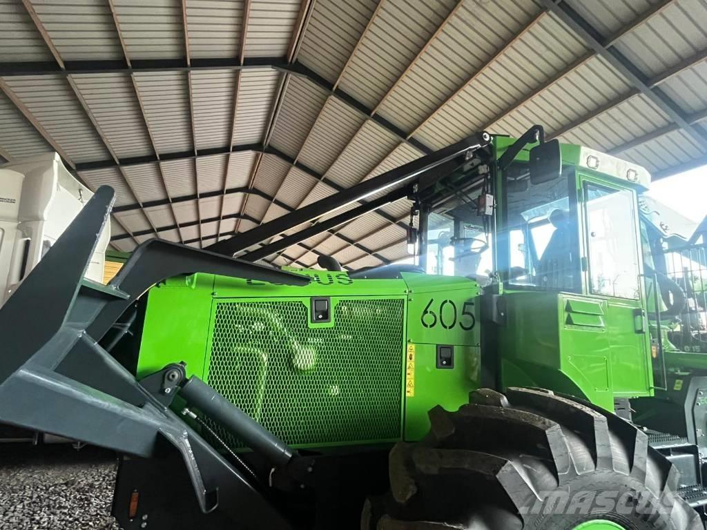 Equus 605 6WDC Stammholzschlepper