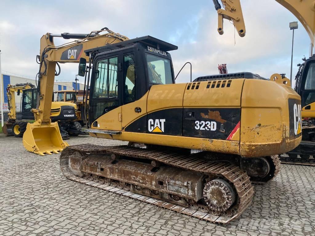 CAT 323D NVT Raupenbagger