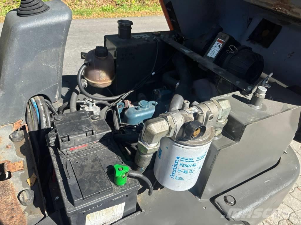 Ausa D 100 AHA Minidumper